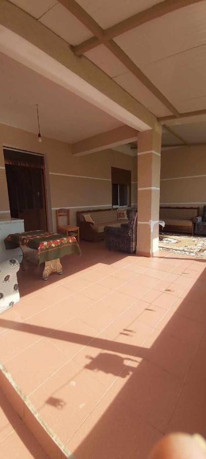 Guest House Aferdita Beqiri Berat Exterior foto